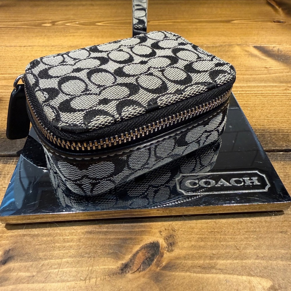 Coach Signature Jacquard Zip Pill Case Travel Jewelry Coin Box Black White